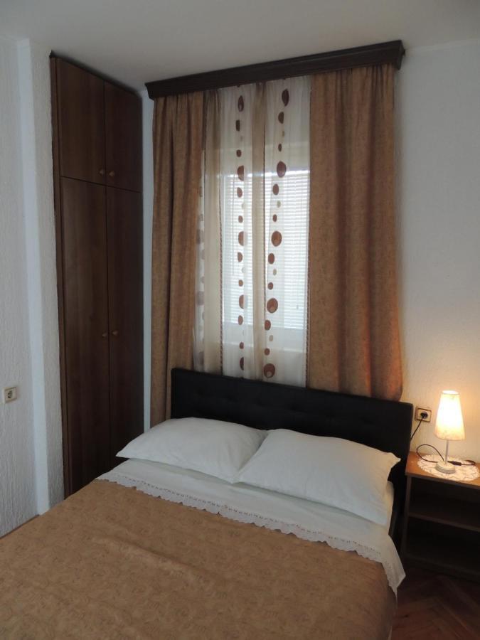 Apartman Husic Pag Town Dış mekan fotoğraf