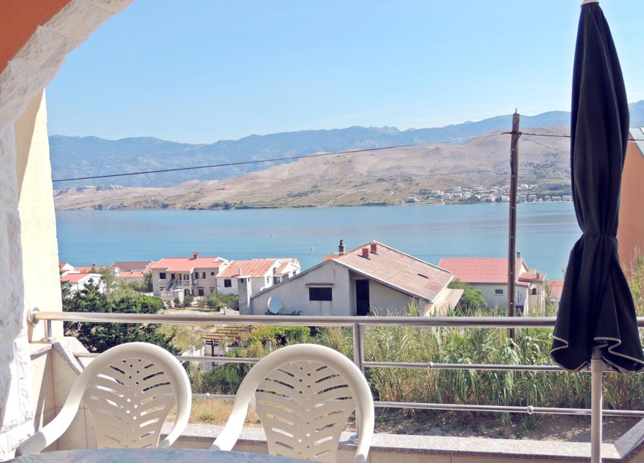 Apartman Husic Pag Town Dış mekan fotoğraf