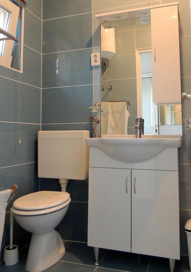 Apartman Husic Pag Town Dış mekan fotoğraf