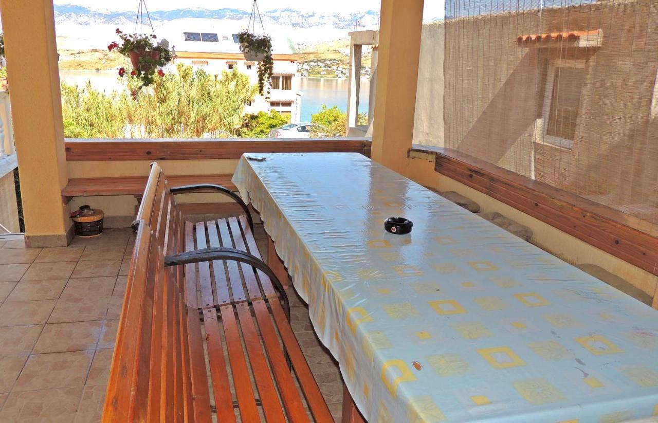Apartman Husic Pag Town Dış mekan fotoğraf