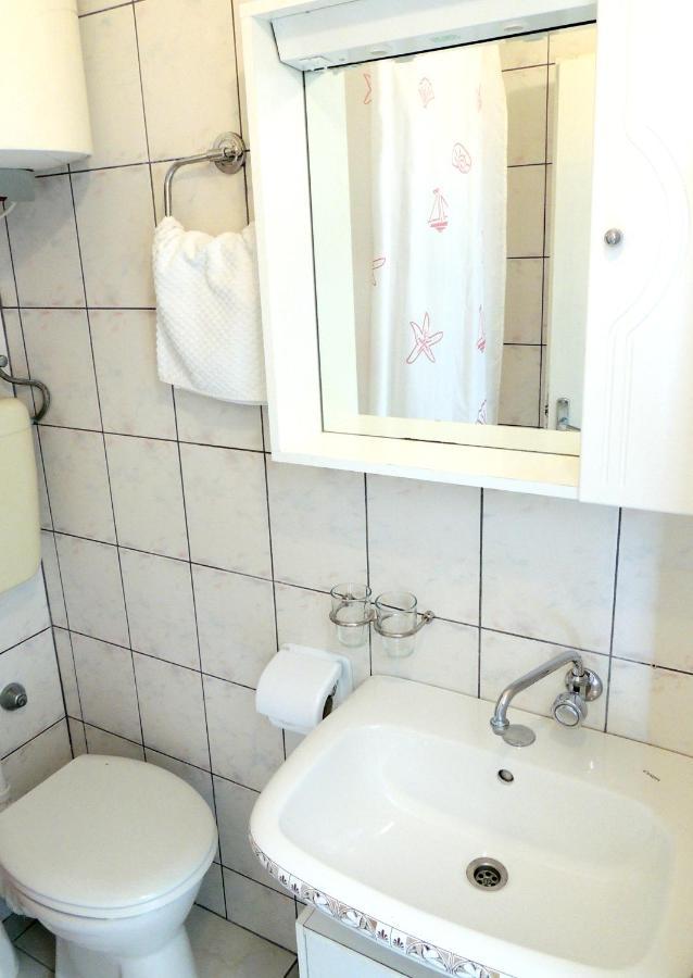 Apartman Husic Pag Town Dış mekan fotoğraf