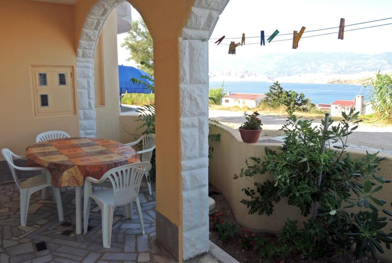 Apartman Husic Pag Town Dış mekan fotoğraf