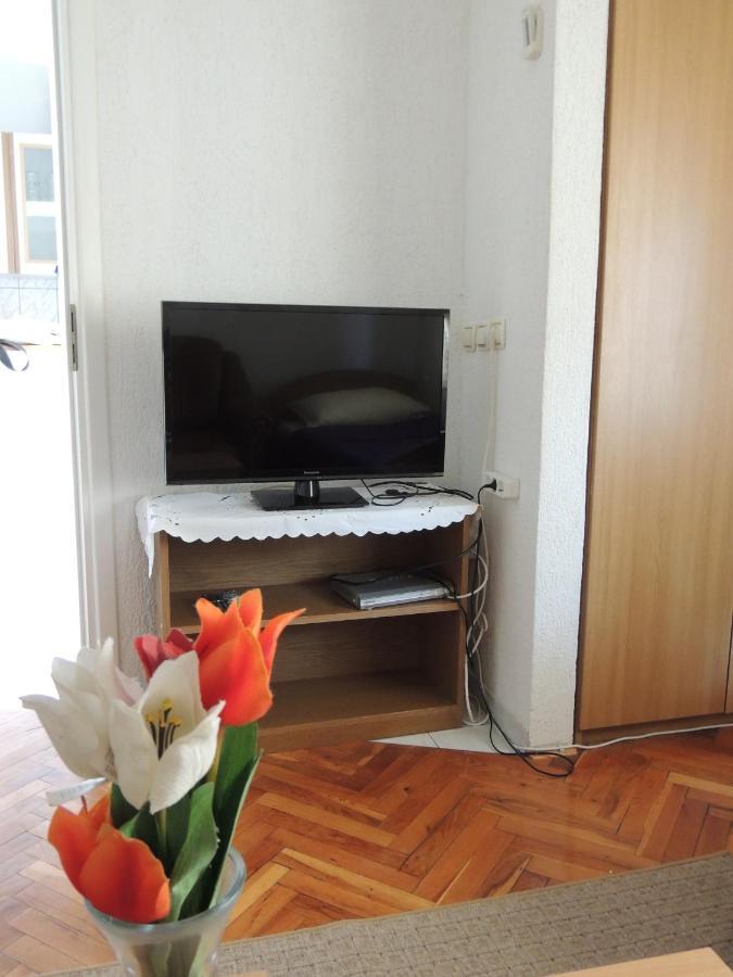 Apartman Husic Pag Town Dış mekan fotoğraf