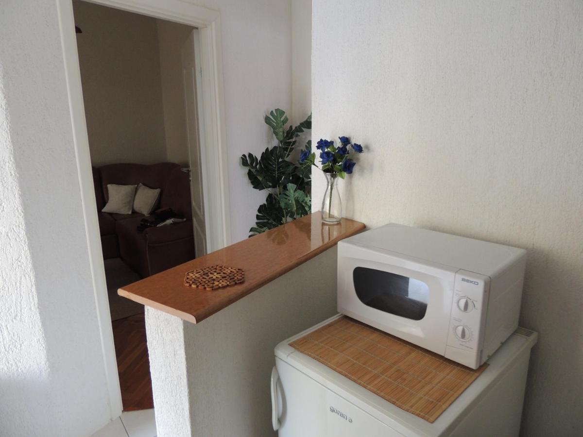 Apartman Husic Pag Town Dış mekan fotoğraf